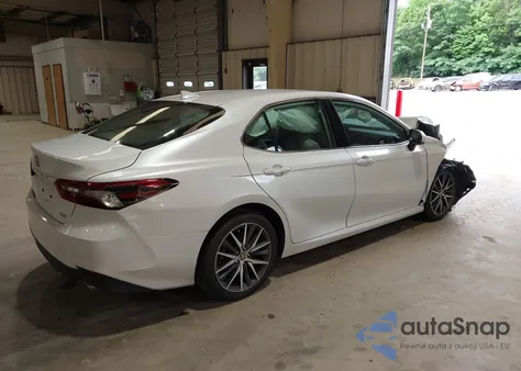 2023 Toyota Camry Xle z USA, uszkodzony, nr VIN 4T1F11AK0PU829226